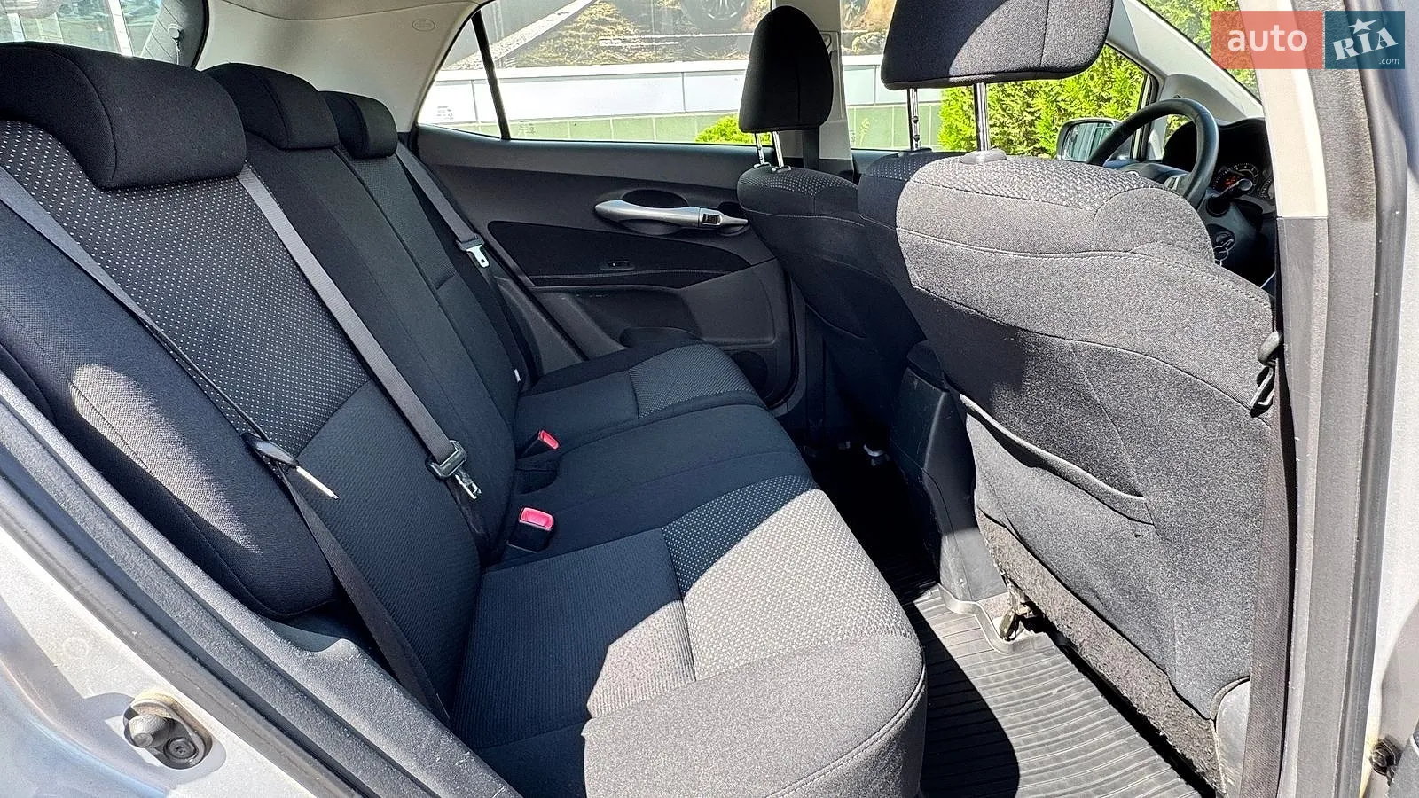2012 Toyota Auris - мініатюра 14