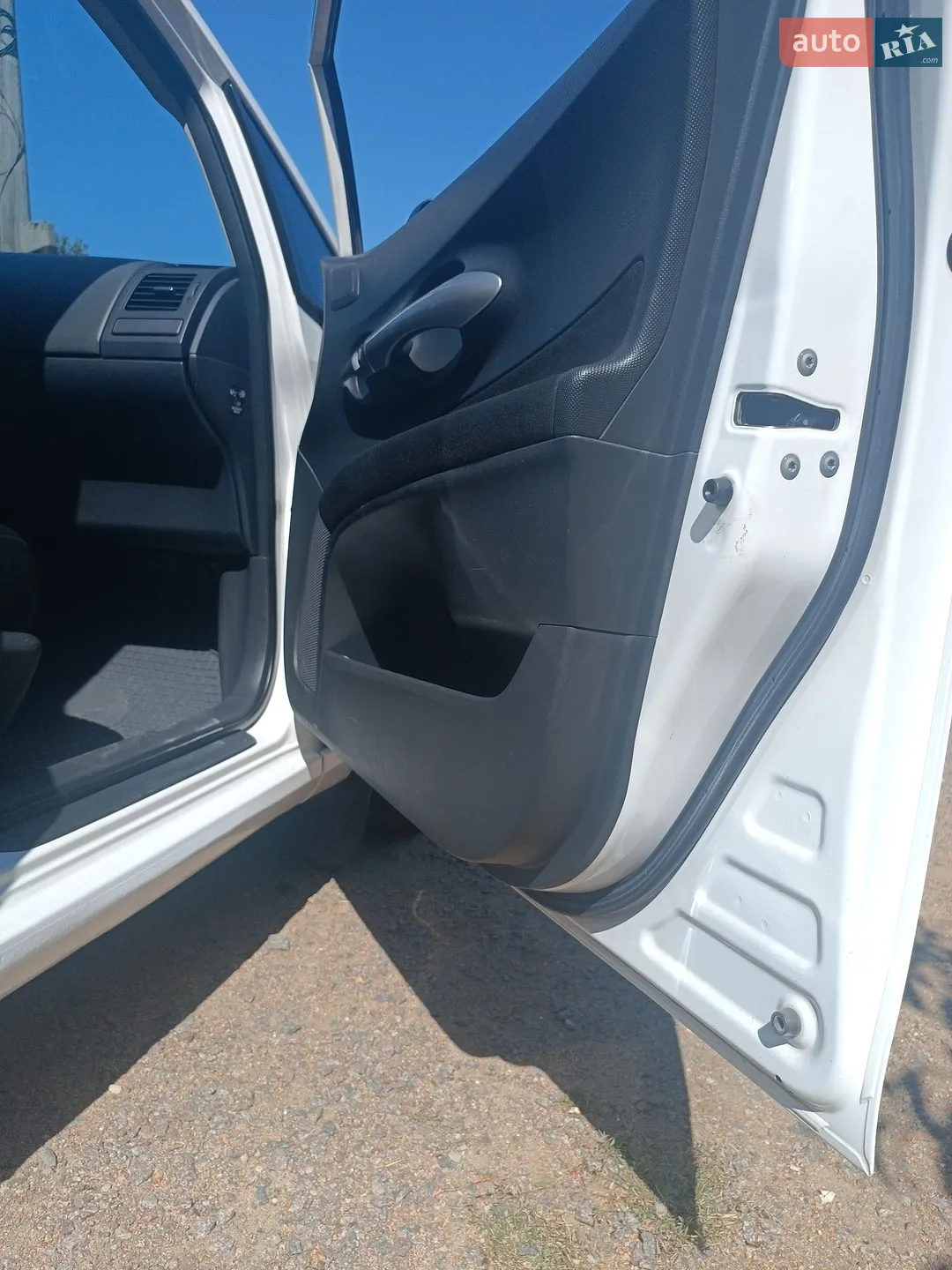 2012 Toyota Auris - мініатюра 12