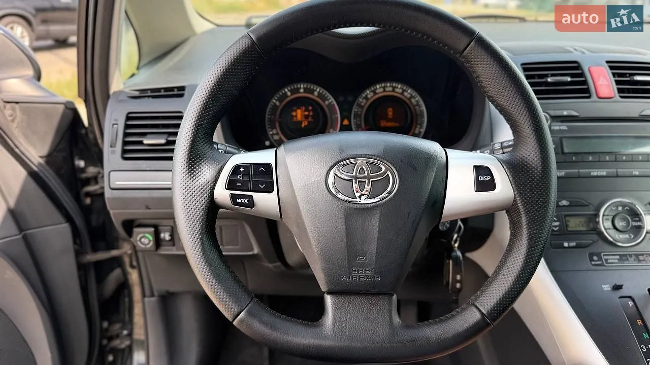 2010 Toyota Auris - мініатюра 13