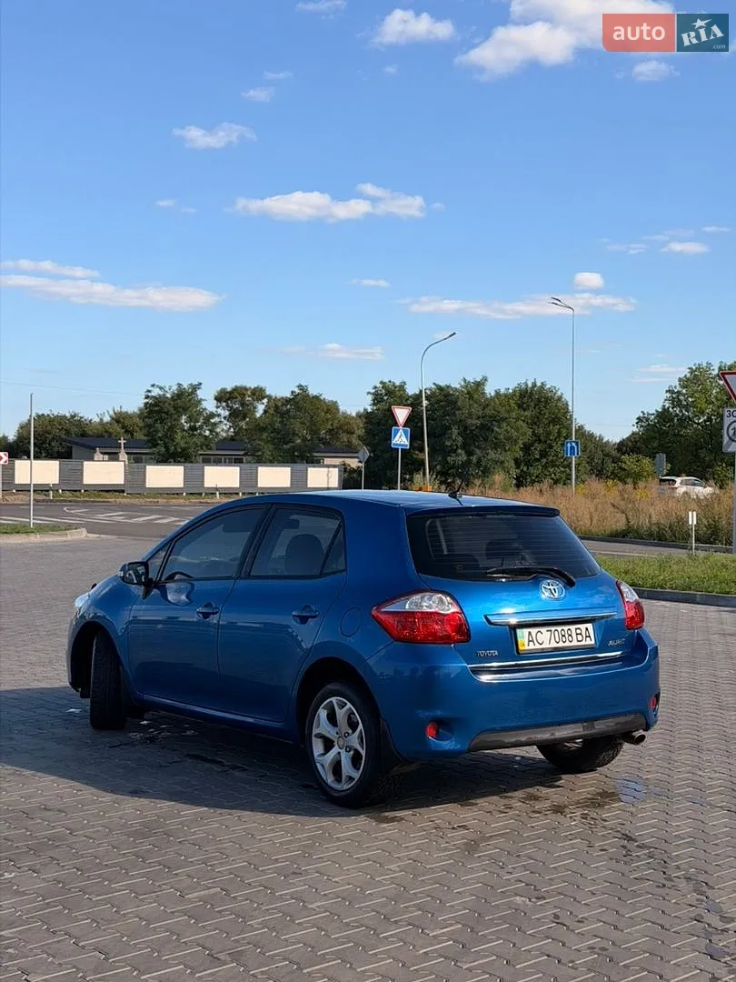 2011 Toyota Auris - мініатюра 8