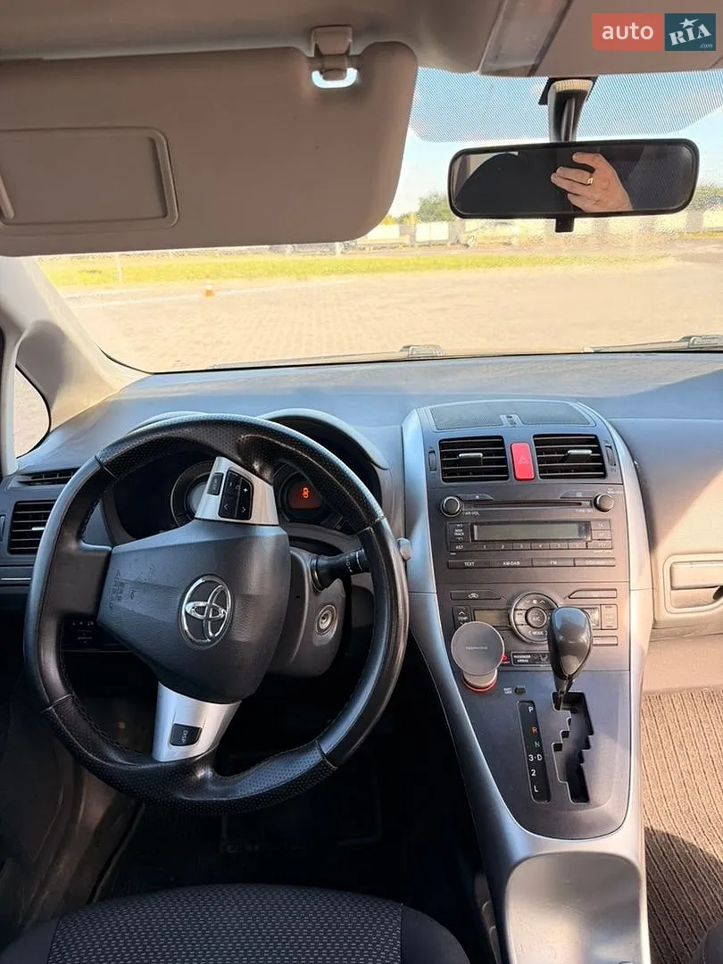 2011 Toyota Auris - мініатюра 13