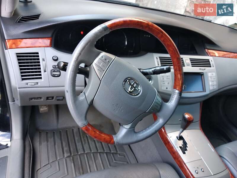 Седан Toyota Avalon 2007 в Черкассах