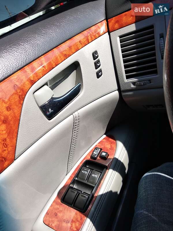 Седан Toyota Avalon 2007 в Черкассах