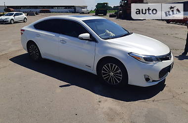 Седан Toyota Avalon 2014 в Полтаве