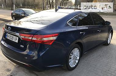 Седан Toyota Avalon 2013 в 