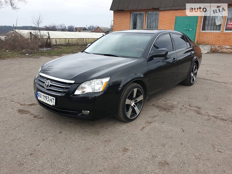 Седан Toyota Avalon 2006 в Харкові
