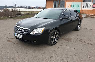 Седан Toyota Avalon 2006 в 
