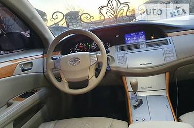 Седан Toyota Avalon 2006 в 