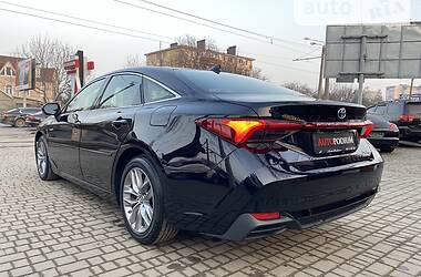 Седан Toyota Avalon 2019 в Одессе