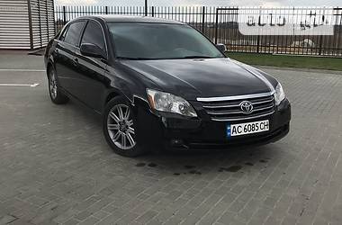 Седан Toyota Avalon 2006 в Луцке