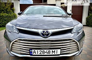 Седан Toyota Avalon 2013 в Киеве