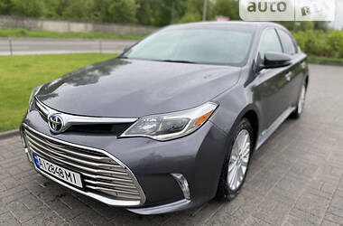 Седан Toyota Avalon 2013 в Киеве