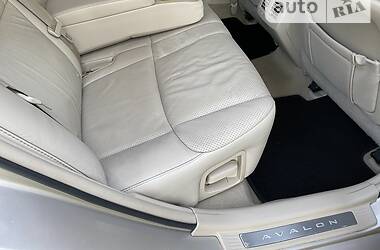 Седан Toyota Avalon 2007 в Киеве