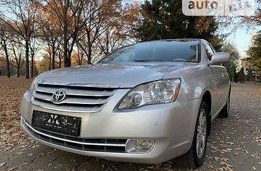 Седан Toyota Avalon 2006 в Харькове