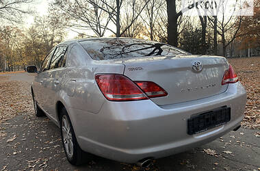 Седан Toyota Avalon 2006 в Харькове