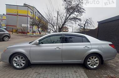 Седан Toyota Avalon 2006 в Харкові