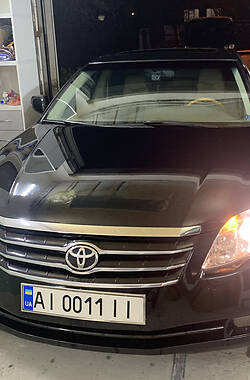 Седан Toyota Avalon 2007 в Києві