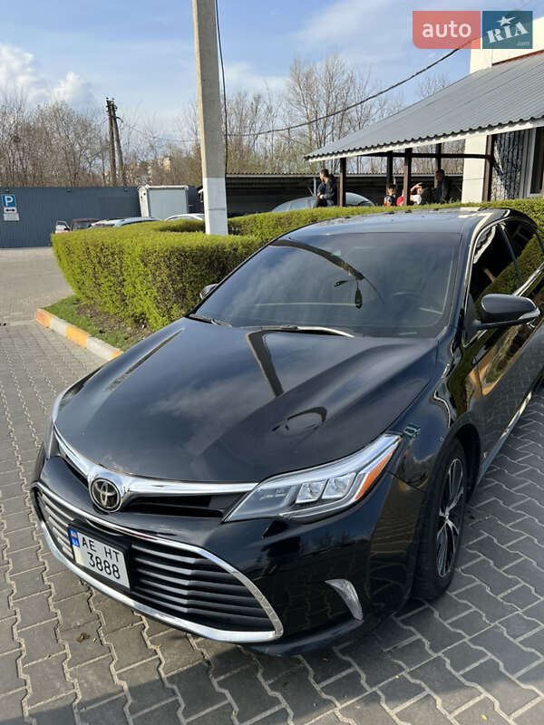 Toyota Avalon 2017