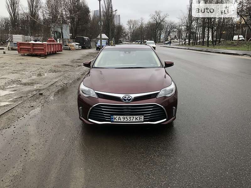 Седан Toyota Avalon 2017 в Києві