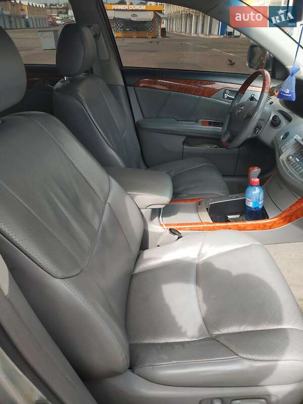 Седан Toyota Avalon 2006 в Одессе