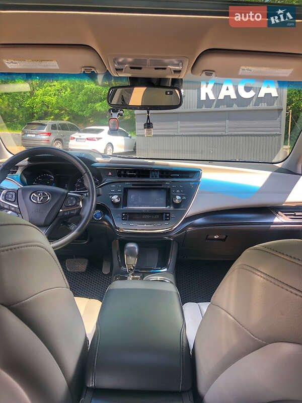 Седан Toyota Avalon 2017 в Києві фото 6 Седан Toyota Avalon 2017 в Києві