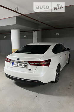 Седан Toyota Avalon 2016 в 