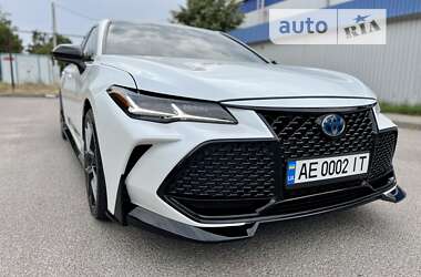 Седан Toyota Avalon 2021 в 