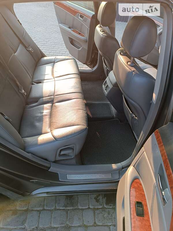 Седан Toyota Avalon 2007 в Львове