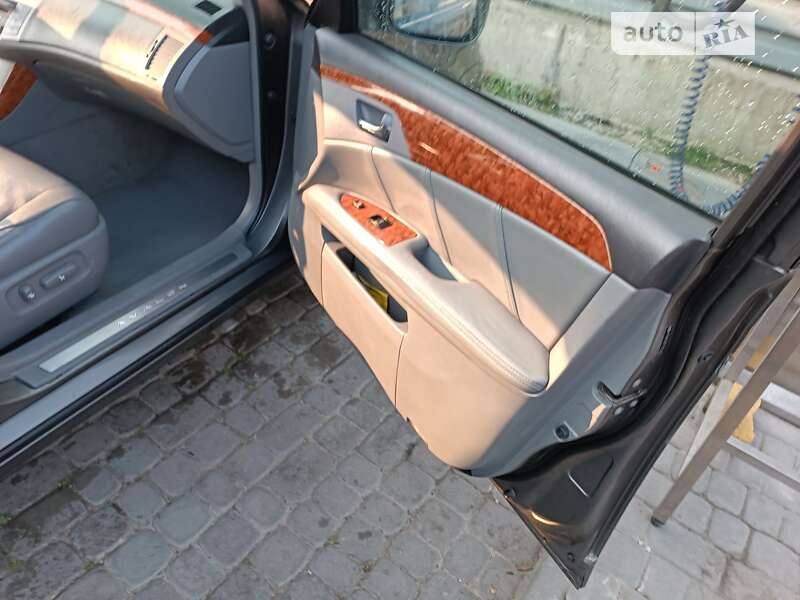 Седан Toyota Avalon 2007 в Львове