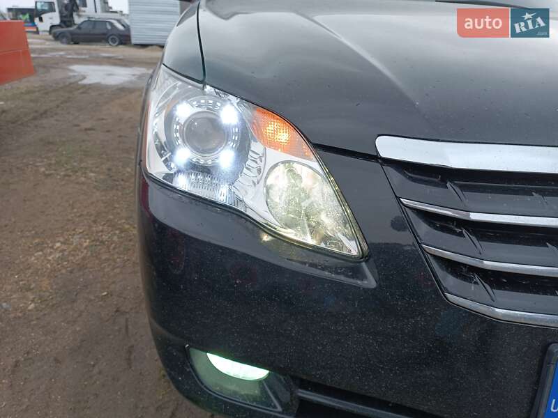 Седан Toyota Avalon 2006 в Одесі