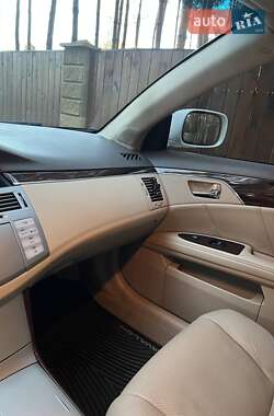 Седан Toyota Avalon 2008 в Киеве