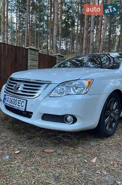 Седан Toyota Avalon 2008 в Киеве