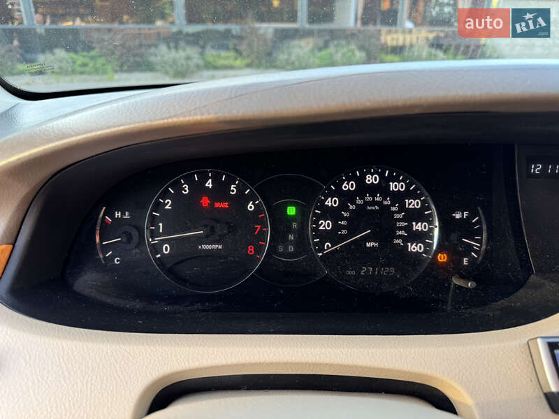 Седан Toyota Avalon 2007 в Киеве