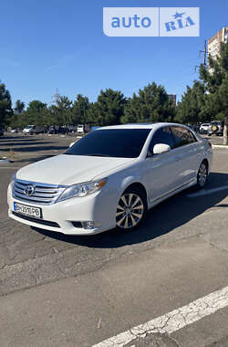 Седан Toyota Avalon 2012 в Одессе