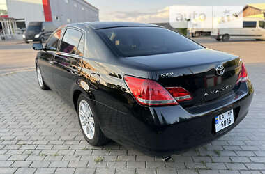 Седан Toyota Avalon 2007 в Вишневом