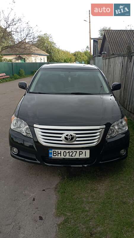 Седан Toyota Avalon 2007 в Куликівці