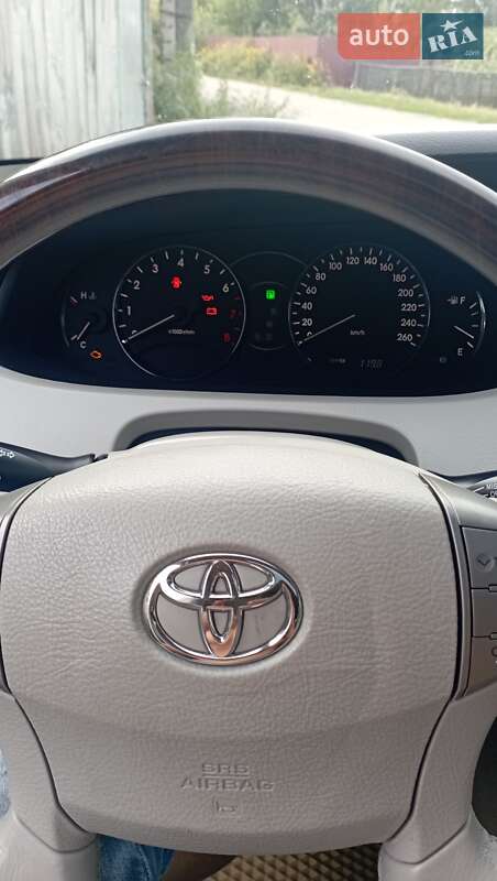 Седан Toyota Avalon 2007 в Куликівці