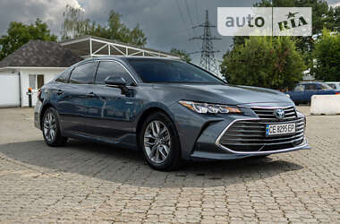 Седан Toyota Avalon 2019 в Черновцах