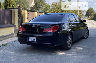 Седан Toyota Avalon 2006 в Житомире