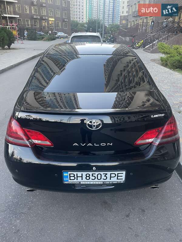 Седан Toyota Avalon 2006 в Одесі