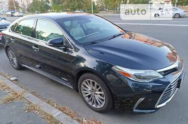 Седан Toyota Avalon 2015 в Києві