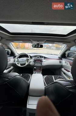 Седан Toyota Avalon 2011 в 
