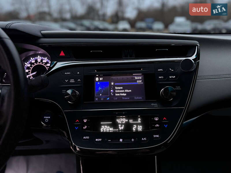 Седан Toyota Avalon 2013 в Ивано-Франковске