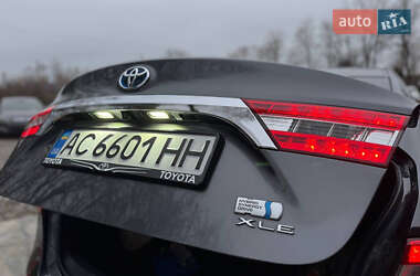 Седан Toyota Avalon 2013 в Ивано-Франковске