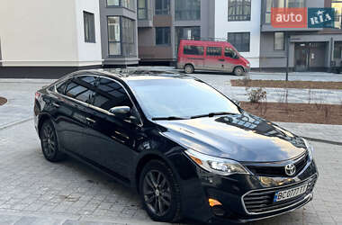 Седан Toyota Avalon 2015 в Львове