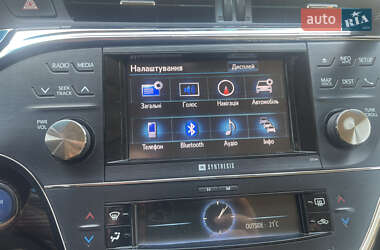 Седан Toyota Avalon 2013 в Виннице