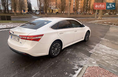 Седан Toyota Avalon 2013 в Полтаві