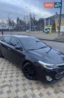 Седан Toyota Avalon 2013 в Киеве