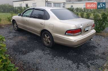 Седан Toyota Avalon 1997 в Одессе