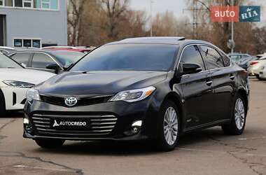 Седан Toyota Avalon 2013 в Киеве